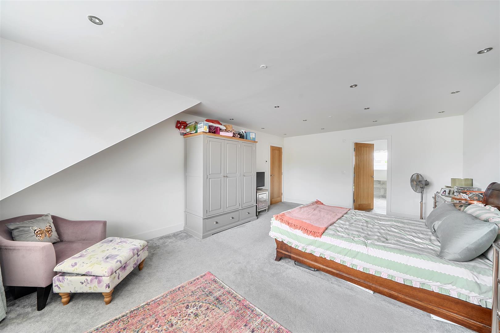 Bryn Road, Loughor, Swansea, SA4 6PG